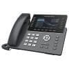 Das exklusive GRP2670 ist das Top-Modell der GRP26xx IP-Telefonfamilie. Es unterstützt bis zu 12 SIP Leitungen sowie Zero-Touch Provisionierung und ist somit bestens für die Installation und Provisionierung großer Stückzahlen bei sehr einfachem Gerätemanagement geeignet. Das ultramodern konzipierte GRP2670 ist mit allem ausgestattet, was ein professionelles, komfortables und sicheres IP Telefon braucht. Ganz oben steht das 17,8 cm (7 Zoll) Farb-TFT-Display, desweiteren bietet das Modell 5er-Konferenz, integrierte WLAN 6- und Bluetooth Schnittstelle, Stromversorgung via PoE, HD-Audio am Hörer und beim Freisprechen u.v.m. Über den USB-Anschluss werden neben den Grandstream GUV-Headsets auch andere Marken unterstützt, über den Standard-Headsetanschluß steht die EHS Funktion für Plantronics Headsets zur Verfügung. Auch dieses Modell verfügt über eine hohe Sicherheitsausstattung auf Banken-Ebene, inkl. sicherer Startfunktion, Dual-Firmware-Image und eine verschlüsselte Datenspeicherung. Die Provisionierung erfolgt am einfachsten über Grandstream´s zentrale, Cloud-basierte Managementlösung GDMS. Über die Plattform erfolgt auch das Monitoring, die Fehlersuche sowie die Konfiguration der Endgeräte. Durch die Bereitstellung von 64 virtuellen Multi-Funktionstasten (VPK) und dem kristallklaren 17,8 cm (7 Zoll) Touch-Display qualifiziert sich das GRP2670 als Top-Modell der GRP-Serie für alle professionellen Telefonieanwendungen und sorgt mit seiner exklusiven Optik für das gewisse Extra.