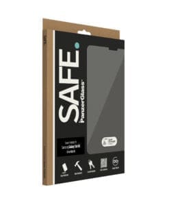 Schützen Sie Ihr Tablet mit der Bildschirmschutzfolie von SAFE. by PanzerGlass. Das gehärtete Glas wirkt wie ein diskreter Airbag und schützt Ihr Tablet, indem es Stöße absorbiert und ein hohes Maß an Kratzschutz bietet, ohne die Funktionalität und das Aussehen Ihres Tablets zu beeinträchtigen.Die Installation ist einfach. In der Regel reicht ein Versuch, und sollten Sie mehr brauchen, keine Sorge: Die Displayschutzfolie kann bis zu 200 Mal neu installiert werden. Die Ultra-Wide Fit Displayschutzfolie deckt die gesamte Vorderseite Ihres Tablets ab, lässt aber noch Platz für eine Hülle und bietet eine vollständige und kristallklare Sicht auf Ihr Display.