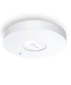 Der EAP690E HD ist ein robuster Quadband Access Point, der Spitzenleistung liefert. Mit leistungsstarken Antennen und WLAN-Geschwindigkeiten von bis zu 11000 Mbit/s profitieren Benutzer von einer blitzschnellen und stabilen Verbindung. EAP690E HD eignet sich daher für Umgebungen mit einer großen Anzahl von drahtlosen Clients wie Büroumgebungen, Bildungseinrichtungen und Einkaufszentren, aber auch für Arenen und Konzertsäle.