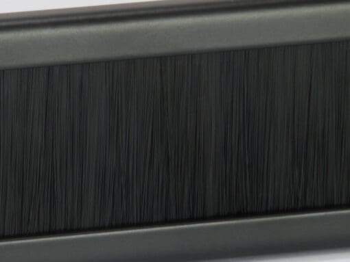 equip Kabeldurchführungs-Panel, Black (RAL 9005) – Bild 4