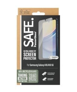 You probably know them: the moments when you want a strong protector for your smartphone - when you're dancing the night away in the club, in a wild selfie session or escaping the daily grind with lots of action. The screen protector from SAFE. by PanzerGlass is just right for this, because it protects the display like a discreet airbag against annoying scratches or breakages, while retaining the stylish look and functionality of your smartphone. The screen protector is Ultra-Wide Fit, which means it covers the front of your phone and provides a full and crystal clear view of your display, while still leaving a little room around the edges for a SAFE. by PanzerGlass case. If you want 360-degree protection for your mobile phone, combine the screen protector and case with a PanzerGlass PicturePerfect camera protector.