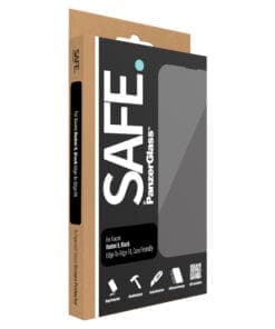 Wie ein zuverlässiger Airbag schützt das Displayschutzglas von SAFE. by PanzerGlass Dein Smartphone bei jeder noch so wilden oder ungeschickten Aktivität vor ärgerlichen Sturzschäden, egal was passiert.Das extrem kratzfeste, gehärtete Glas absorbiert Erschütterungen und Stöße und bewahrt dabei die optimale Funktionalität und Aussehen des Gerätes. SAFE. by PanzerGlass deckt das gesamte Display perfekt ab und kann mit fast allen Schutzüllen kombiniert werden.