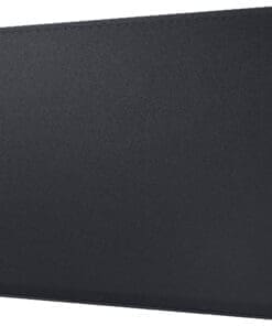 Schütze was dir lieb ist mit der Slim Pouch für dein Galaxy Book3 Pro mit einem 35,56 cm (14 Zoll) Display. Die schlanke Tasche hergestellt aus hochwertigem Lederimitat, bietet zuverlässigen Schutz und sie ist zudem leicht und elegant. Hast du einen S Pen, kannst du diesen sicher in der integrierten Aufbewahrung mitführen und so ihn immer sicher verstauen. Mache die Slim Pouch zu deinem täglichen Begleiter.